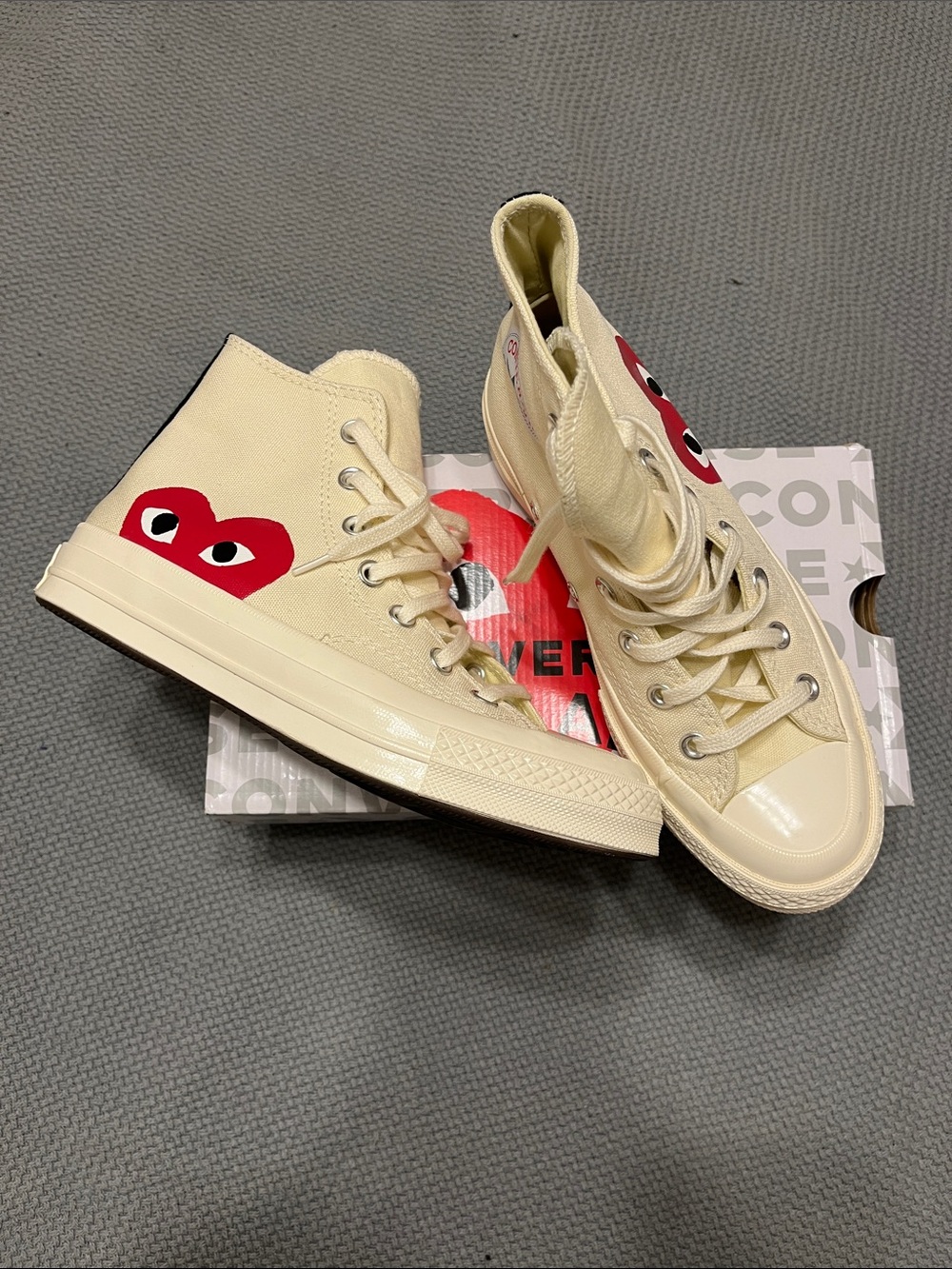Converse Cream High Top Sneakers with Red CDG Play Heart Box